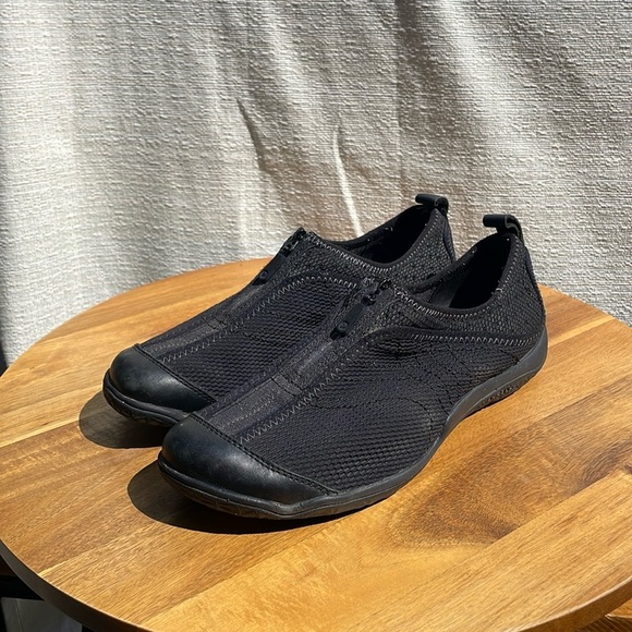 Merrell Women's Lorelei  Zip Sneaker Walking Shoe Black Mesh Minimalist Size 9 - Picture 1 of 9